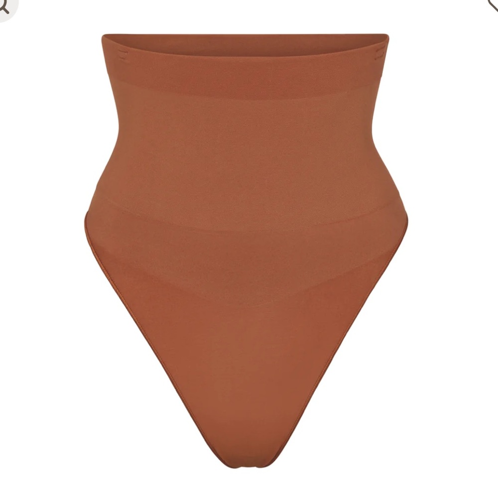 SKIMS sculpting thong